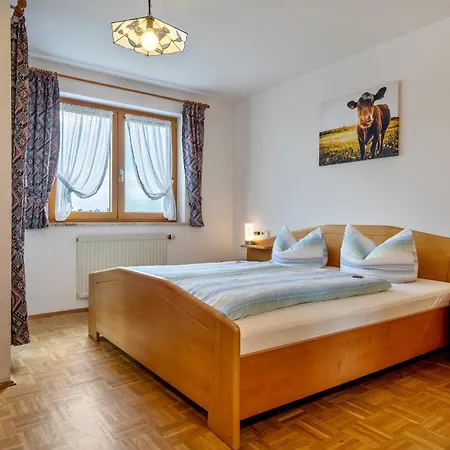 Drei-maedelhaus Ambs 1 דירה